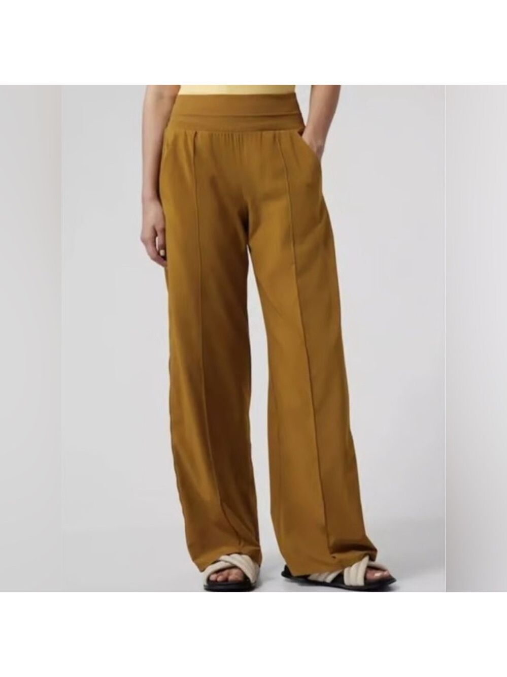 Athleta Women’s Size 22 Mustard Gold Nolita Wide Leg Featherweight Stretch NWT